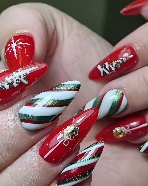 24pcs Christmas False Nails Hat Striped Snowflake Nail Art Stickers